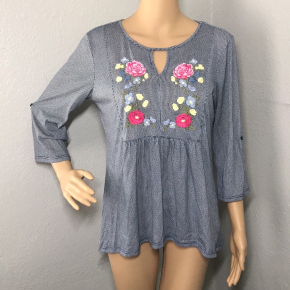 Kim Rogers Embroidered Top - Picture 2 of 13